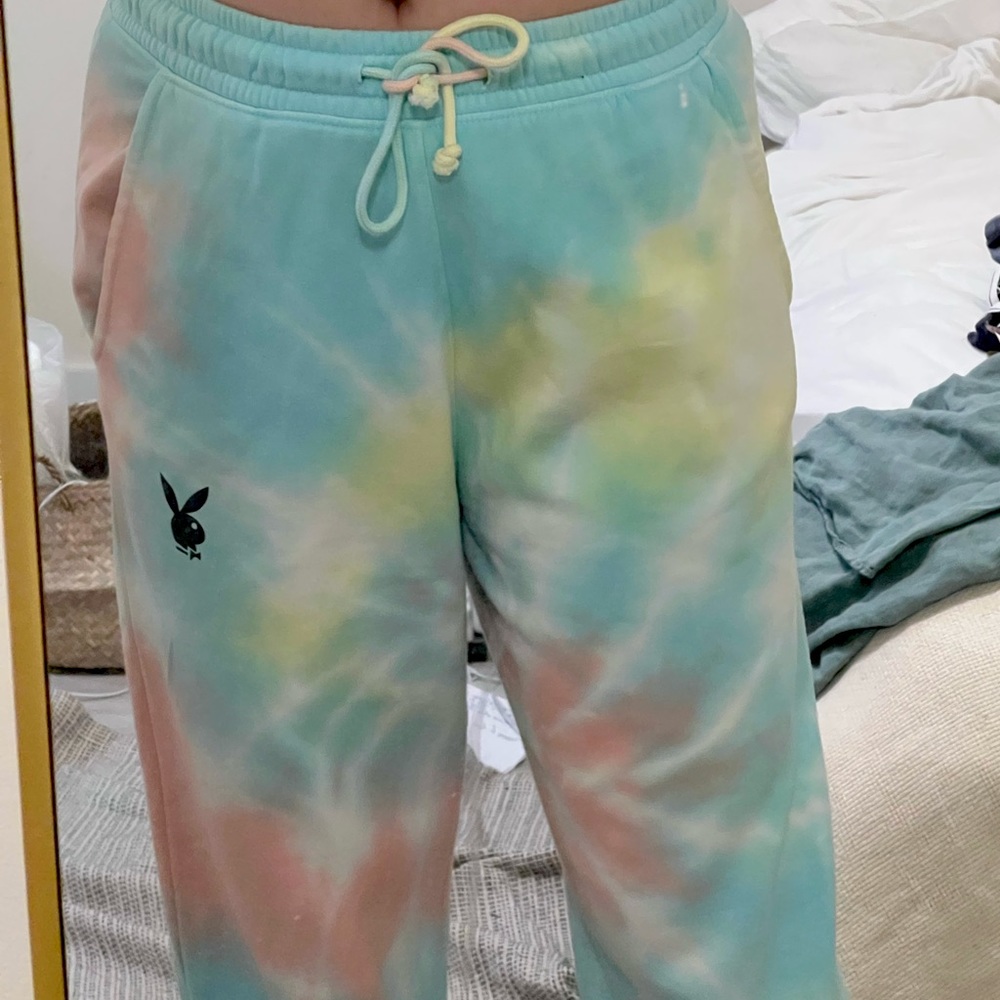 Beautiful, easy to pair, tie dye Misguided x Playboy sweatpants